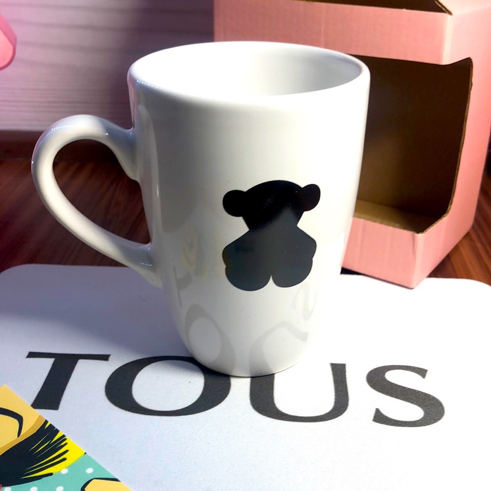 TOUS cup